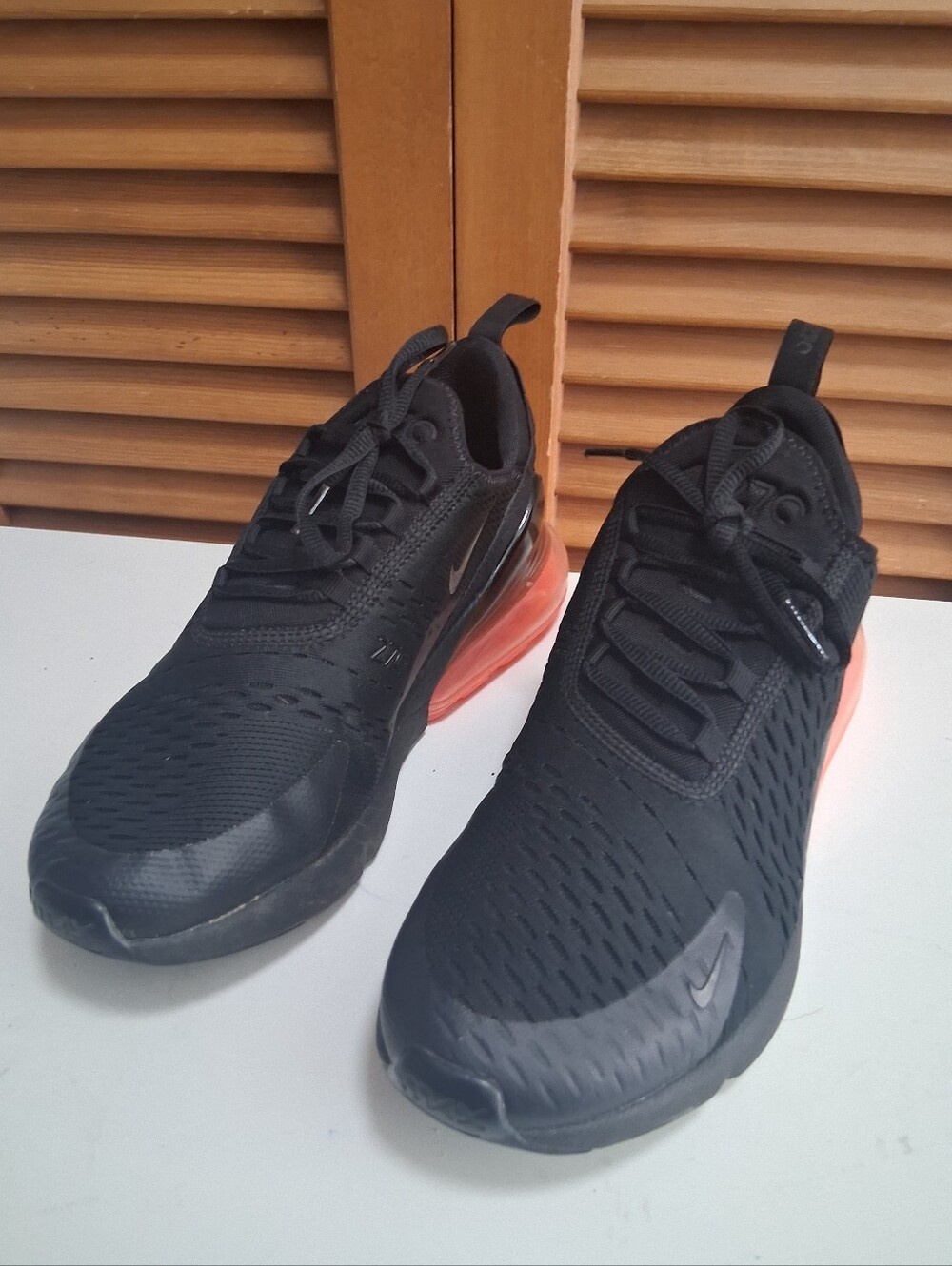 Nike Air Max 270 Black Hot Punch Men's Sneaker * Size: 8 - Picture 4 of 8